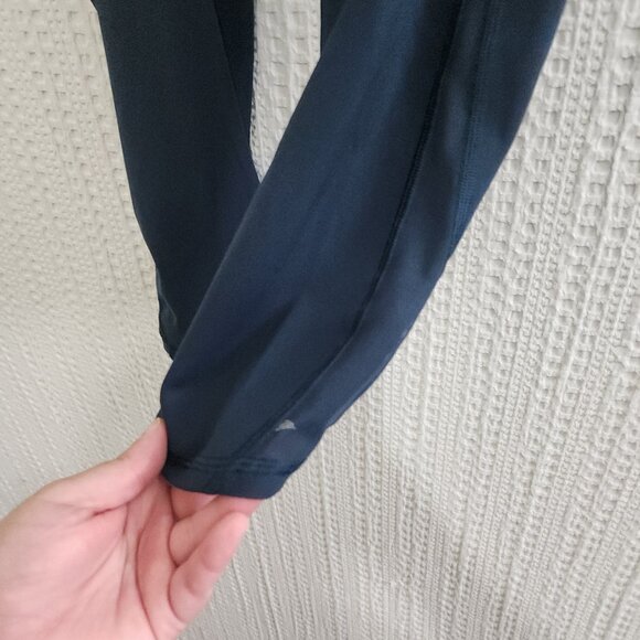 Lululemon Run Inspire Crop Leggings Navy Blue Size 4 Luxtreme Like New - Picture 8 of 13